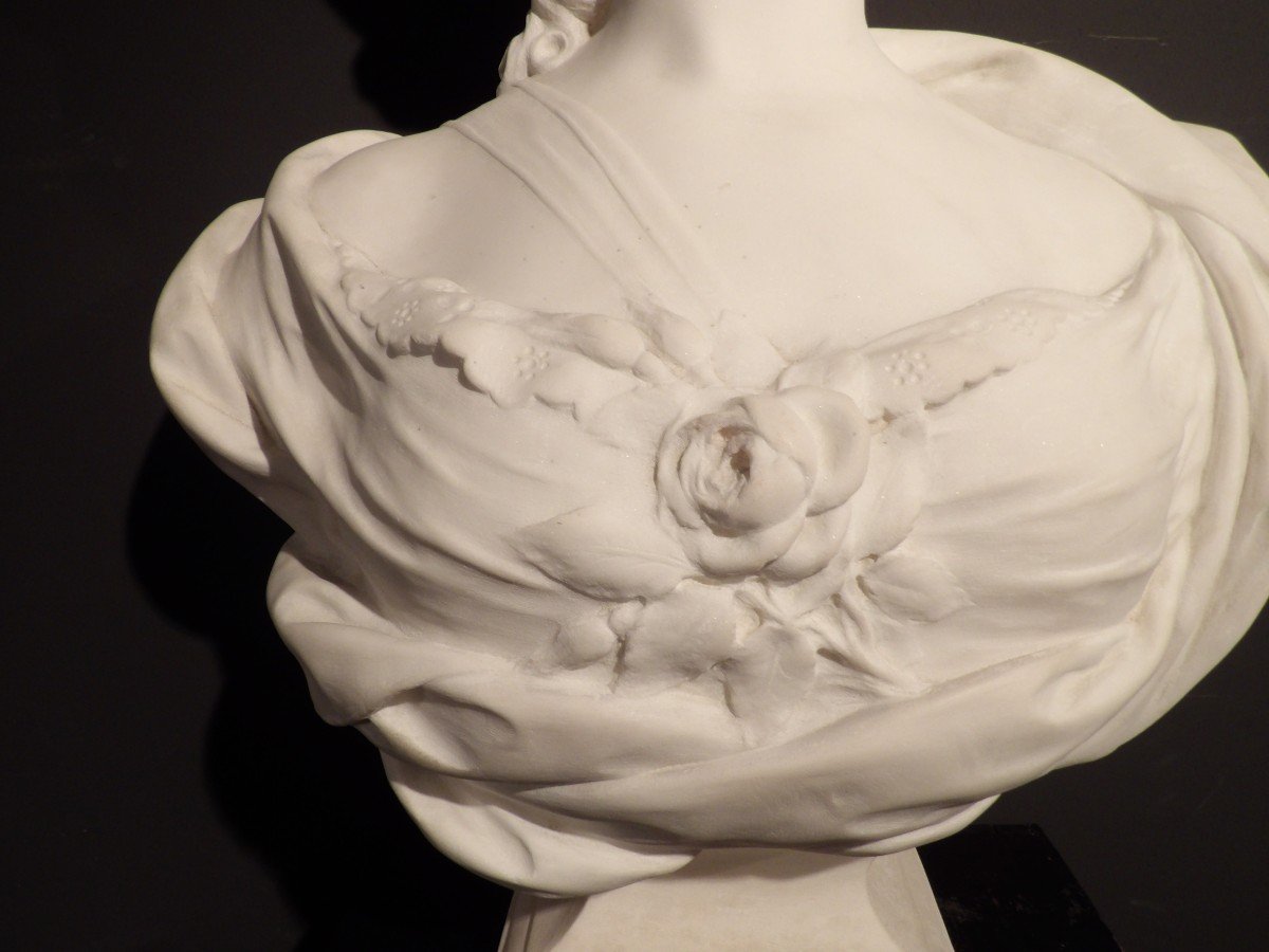 E Chretien - Important Sculpture In Carrara Marble Of The Young Marie-antoinette-photo-3