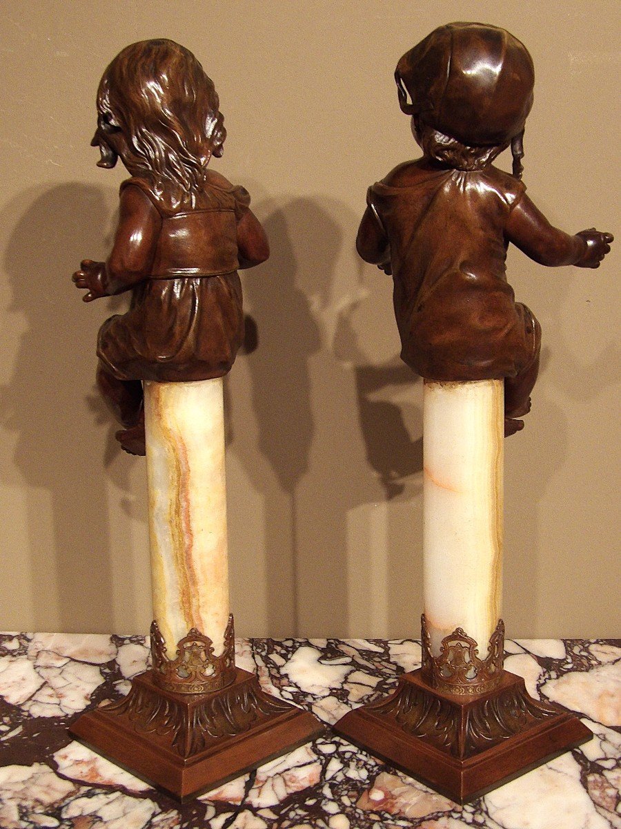 Nicolas Lecorney - Couple Of Children In Bronze On Onyx Columns-photo-3