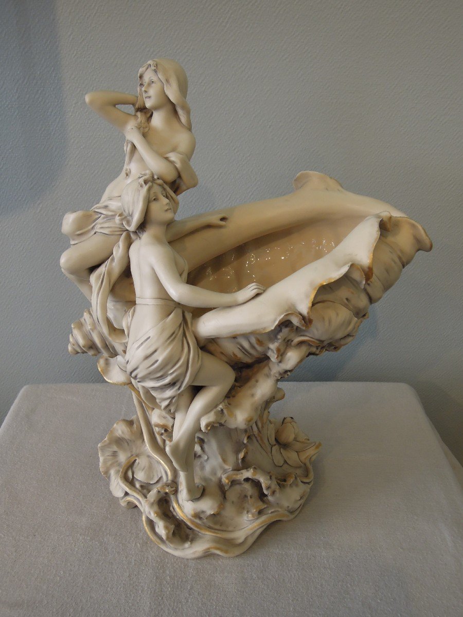 Large Royal Dux Bohemia Bowl From The Art Nouveau Period: Naked Women With Shells