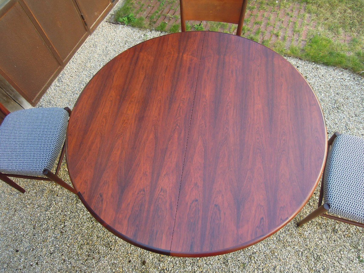 Vintage Scandinavian Design: Rosewood Dining Table, Integrated Extension-photo-4