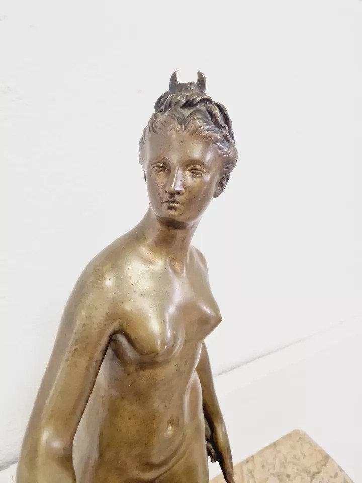 Sculpture Antique En Bronze De Diane Chasseresse-photo-3