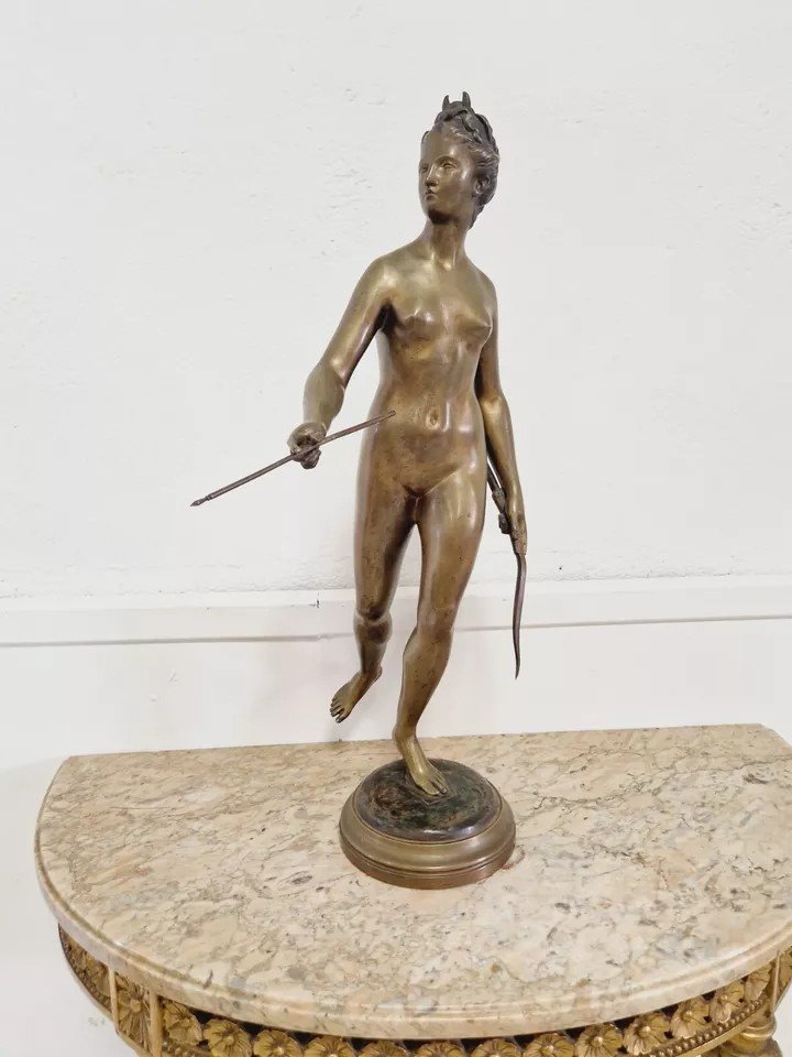 Sculpture Antique En Bronze De Diane Chasseresse-photo-2