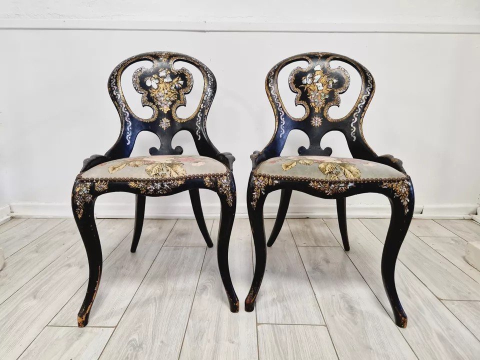 Pair Of Antique Napoleon Chairs-photo-3