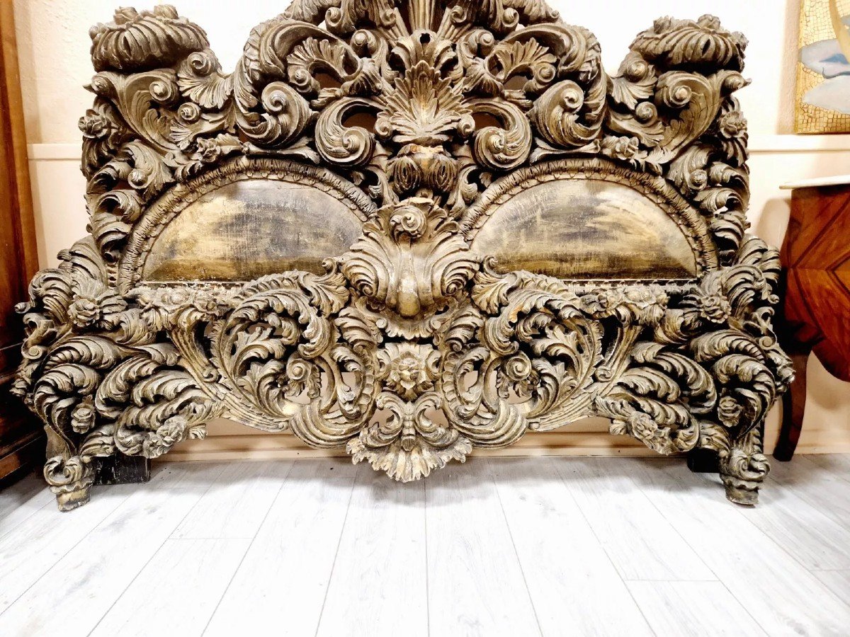 Antique Venetian Rococo Style Bed In Carved Wood-photo-3