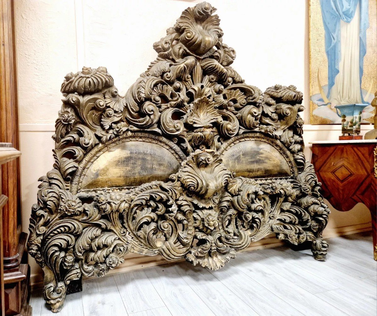 Antique Venetian Rococo Style Bed In Carved Wood-photo-4