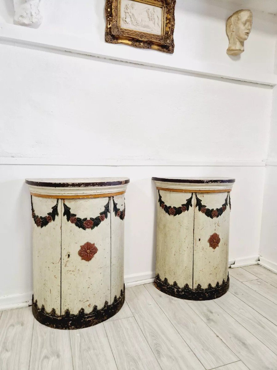 Superb Pair Of 18th Century Tambour Cabinets-photo-4