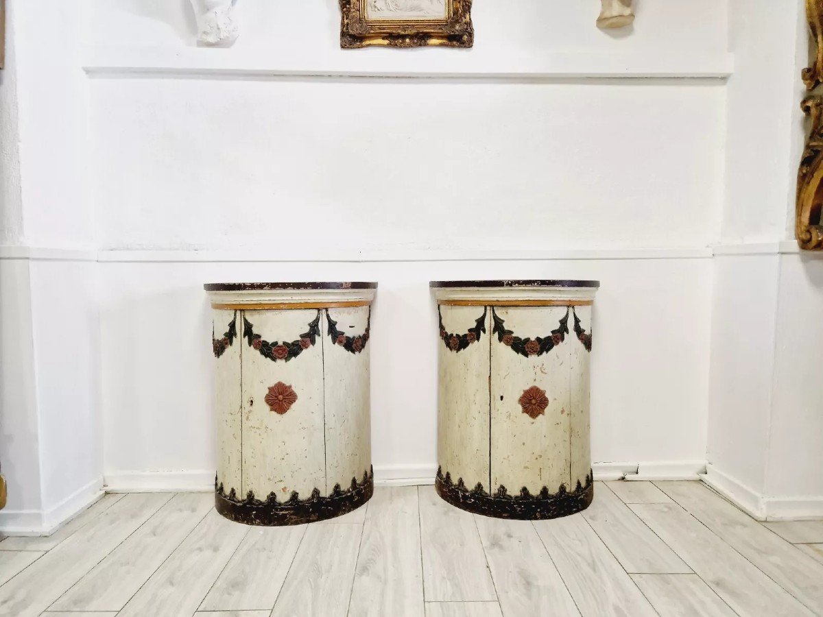 Superb Pair Of 18th Century Tambour Cabinets-photo-6