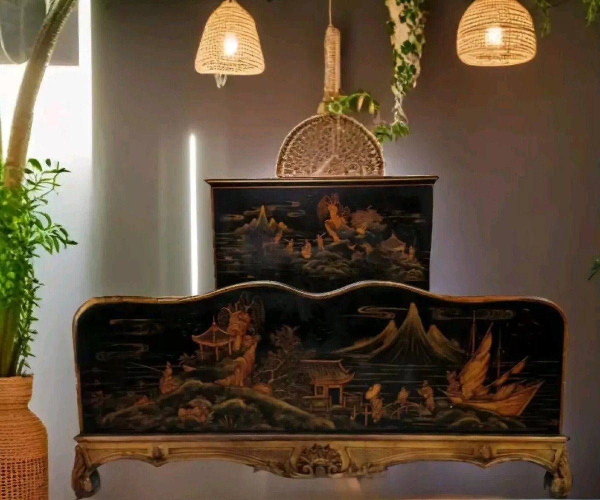 Antique Chinese Carved Wood Bed-photo-2