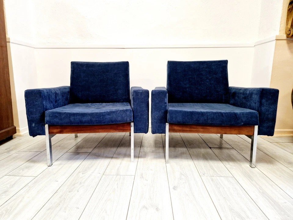 Pair Of Mid Century Danish Kiushu Saporiti Style Club Chairs-photo-1