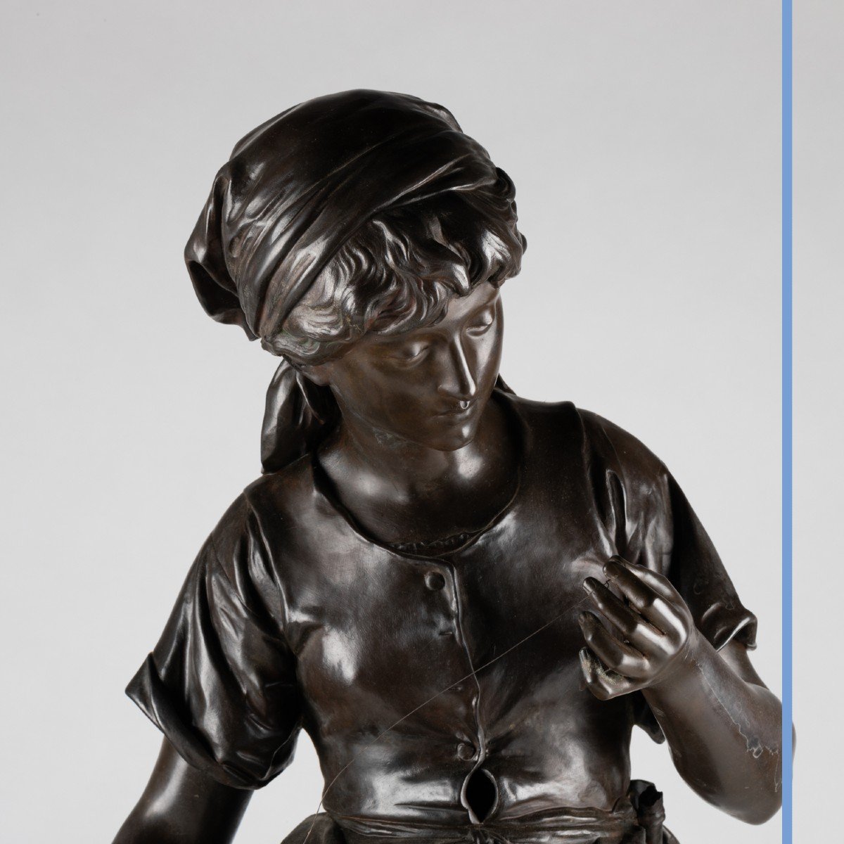 Mathurin Moreau (1822-1912), la fileuse, bronze à patine brune, XIXe-photo-1