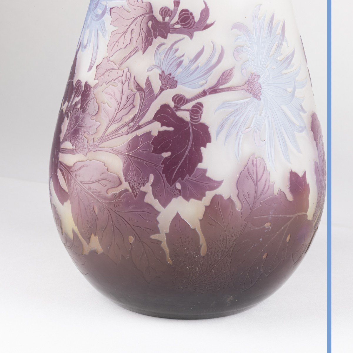 Emile Gallé (1846-1904), vase balustre aux chrysanthèmes en verre multicouche, XIXe-photo-4