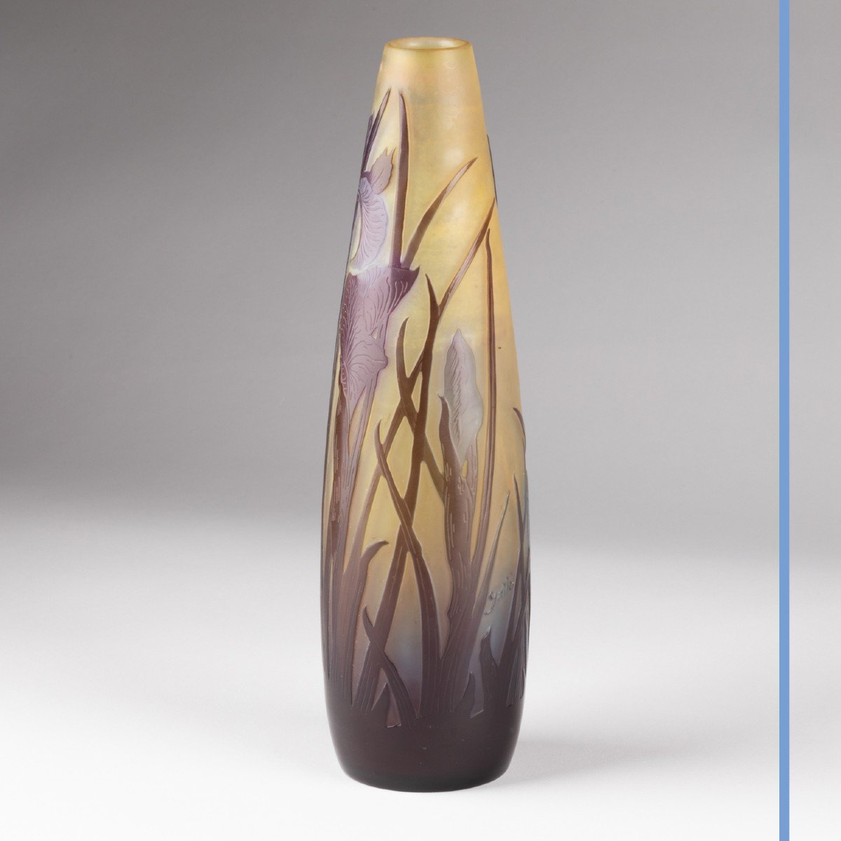 Emile Gallé (1846-1904),  vase aux iris en verre multicouche, XIXe-photo-2