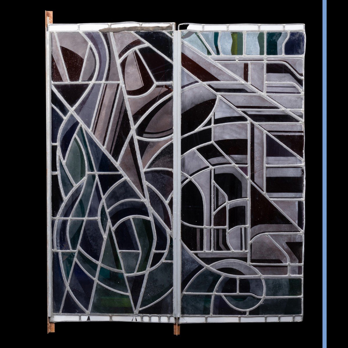 Ensemble de trois vitraux à décor géométrique, XXe-photo-3