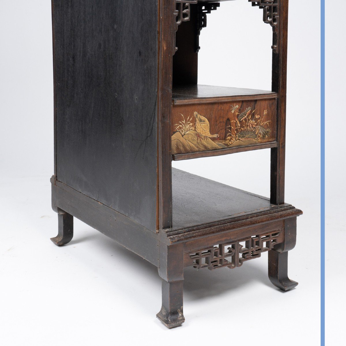 Dans le goût de Gabriel Viardot (1830-1904), petit cabinet en bois sculpté et teinté et incrustations, XIXe-photo-7