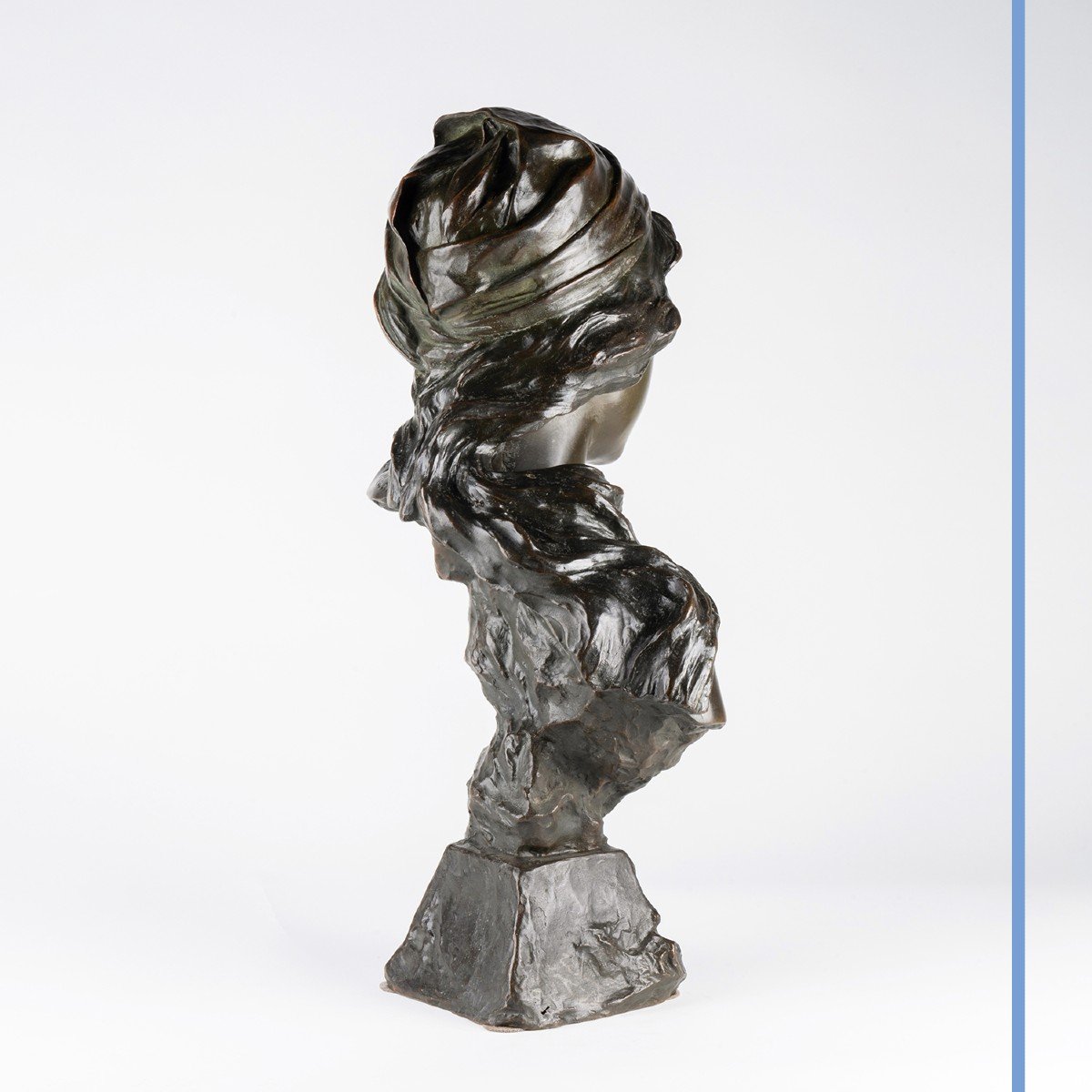Emmanuel Villanis (1858-1914), "Mignon", buste en bronze, XIXe-photo-2