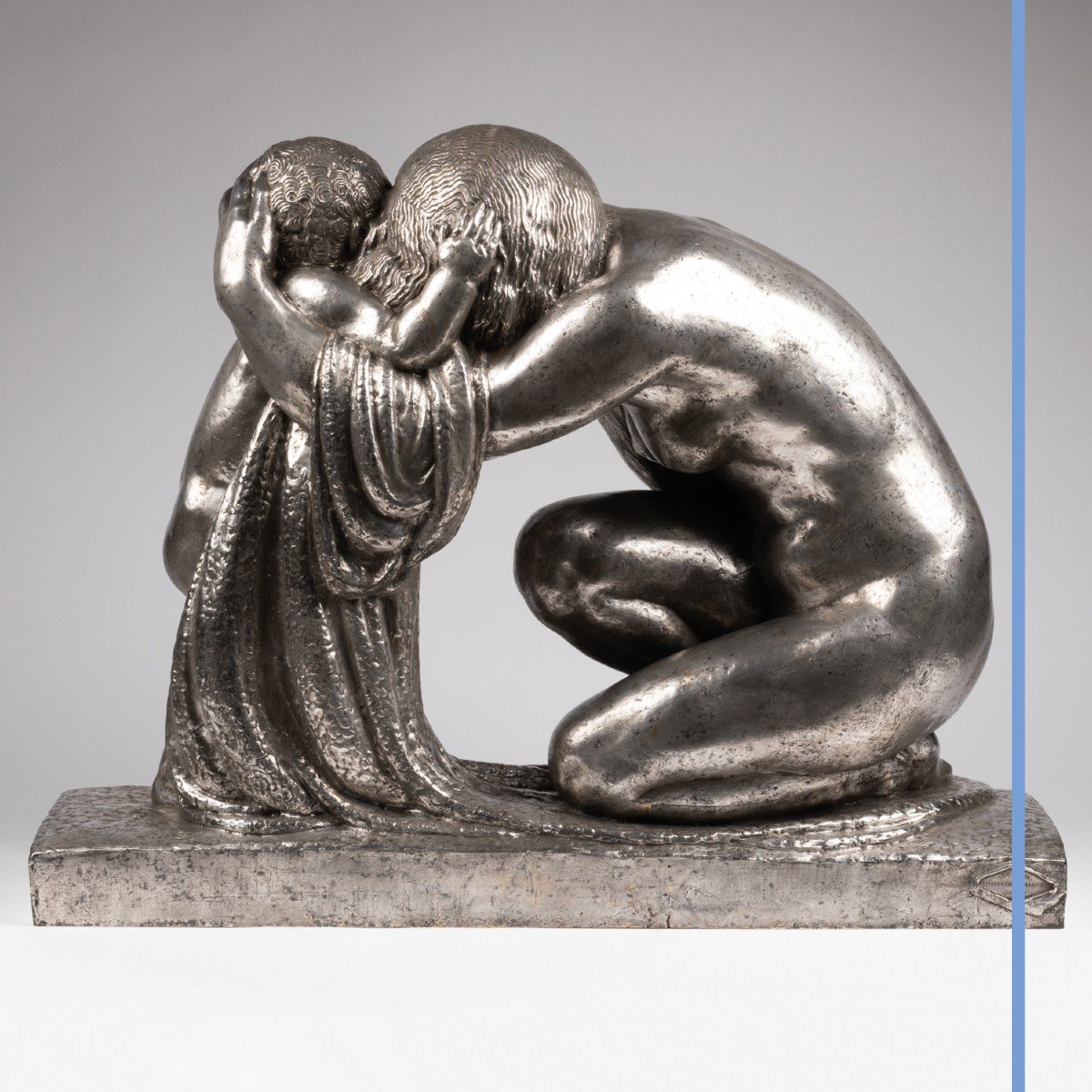 Pierre Traverse (1892-1979), "La maternité", bronze argenté, XXe-photo-3