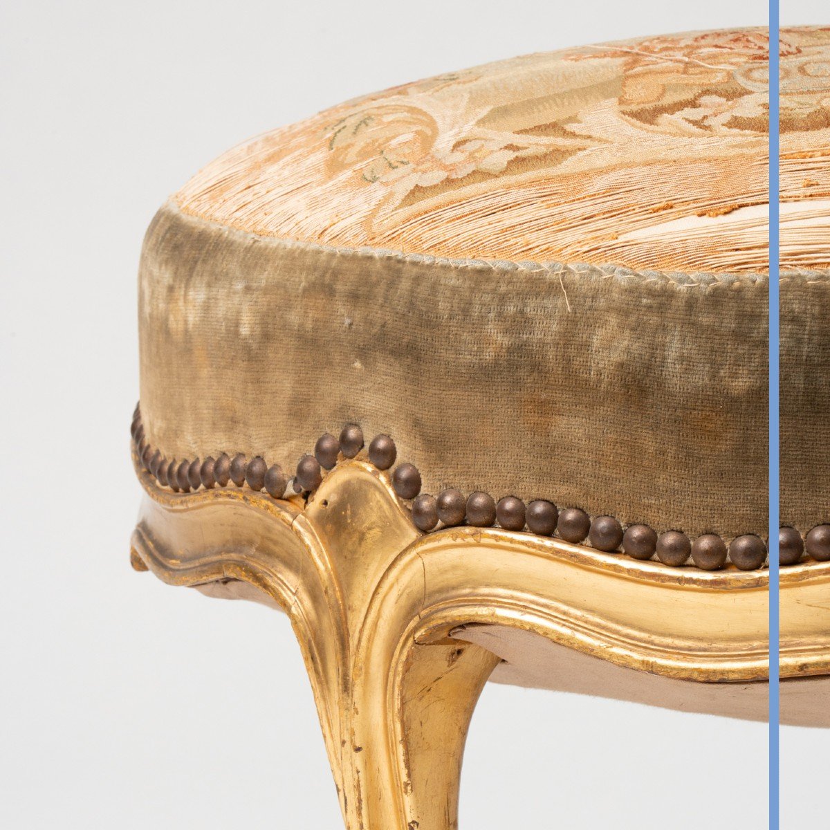 Large tabouret rond de style Louis XV en bois et stuc doré, XIXe-photo-3