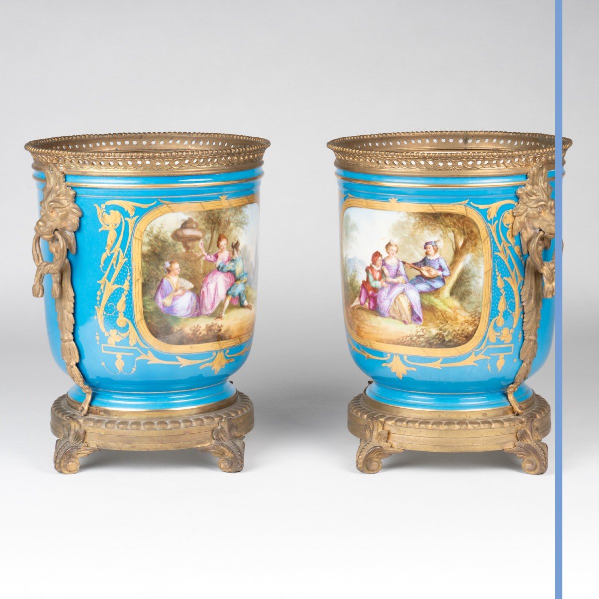 In The Style Of The Manufacture De Sèvres, Pair Of Porcelain Cache-pots, 19th Century-photo-2