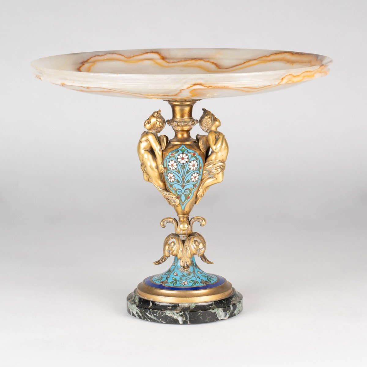 Présentoir en agate, bronze doré et émaux cloisonnés, XIXe