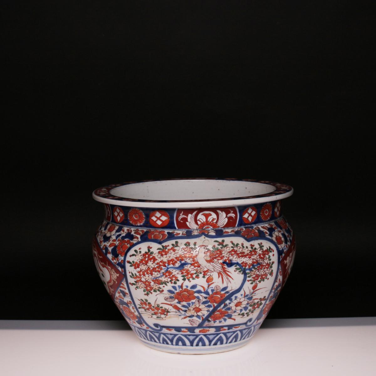 Manufacture d'Imari, Cache-pot, fin XIXe, début XXe