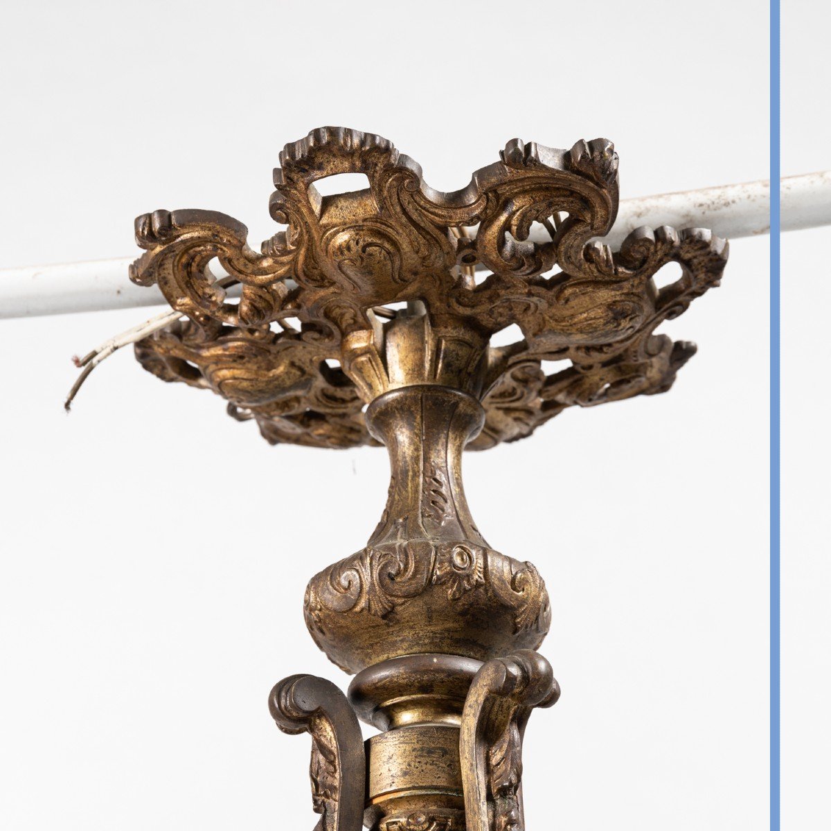 Lustre en bronze &agrave; patine brune de style louis XV, XIXe-photo-3