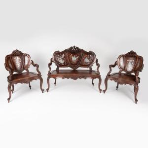 Mobilier de salon Indochinois en bois exotique incrusté de nacre, 1900