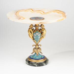 Présentoir en agate, bronze  doré et émaux cloisonnés, XIXe