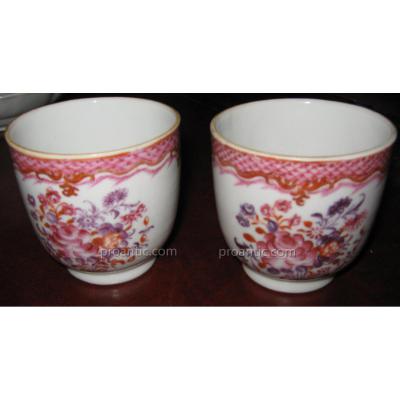 Pair Of Cups Porcelain Company From India Eighteenth Century Era