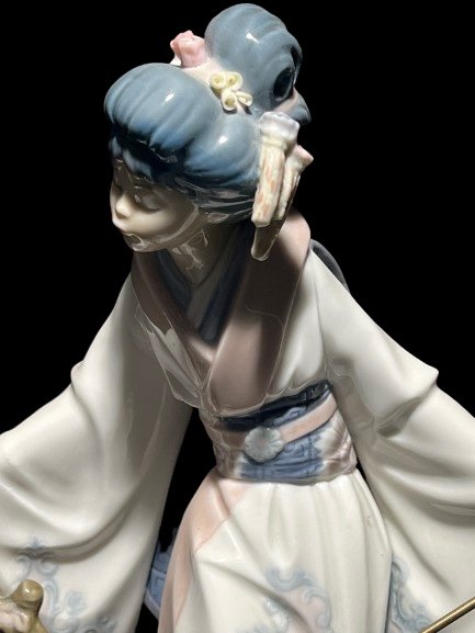 LLADRO - Figurine Décorative De Geisha-photo-3