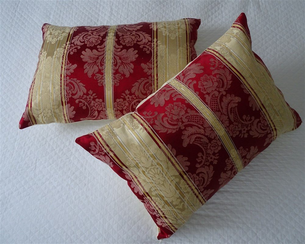 Elegant Pair Of XIX Silk Cushions With Baroque Decor 54 Cm X 38 Cm