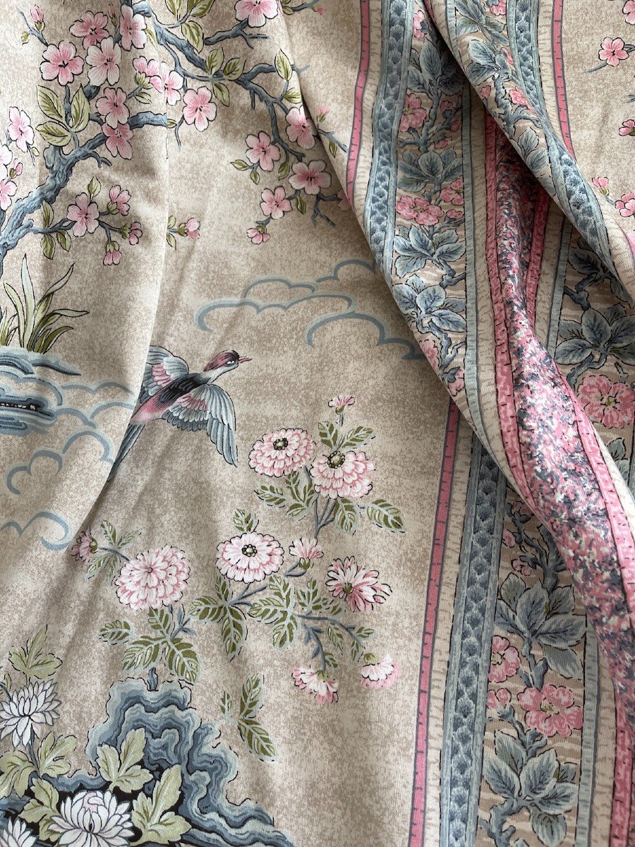 Pair Of Charming Little Chintz Curtains With Japanese Decor-photo-2