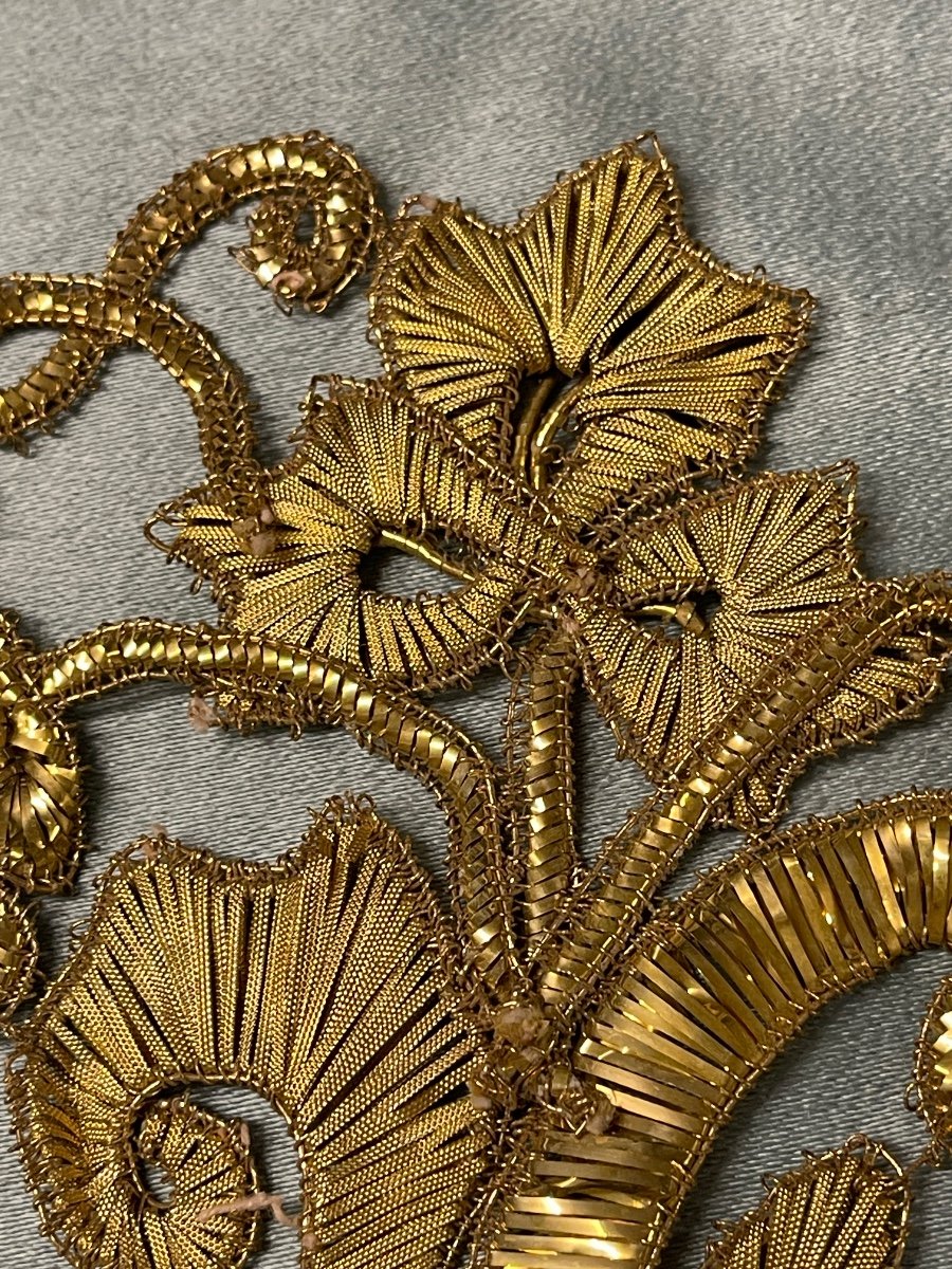 19th Century Golden Metallic Embroidery Cornucopia Grapes And Flowers-photo-2