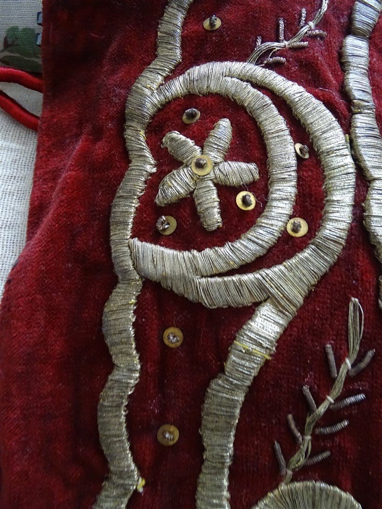 Ottoman Art Ceremonial Dress In Silk Velvet And Metallic Embroidery-photo-4