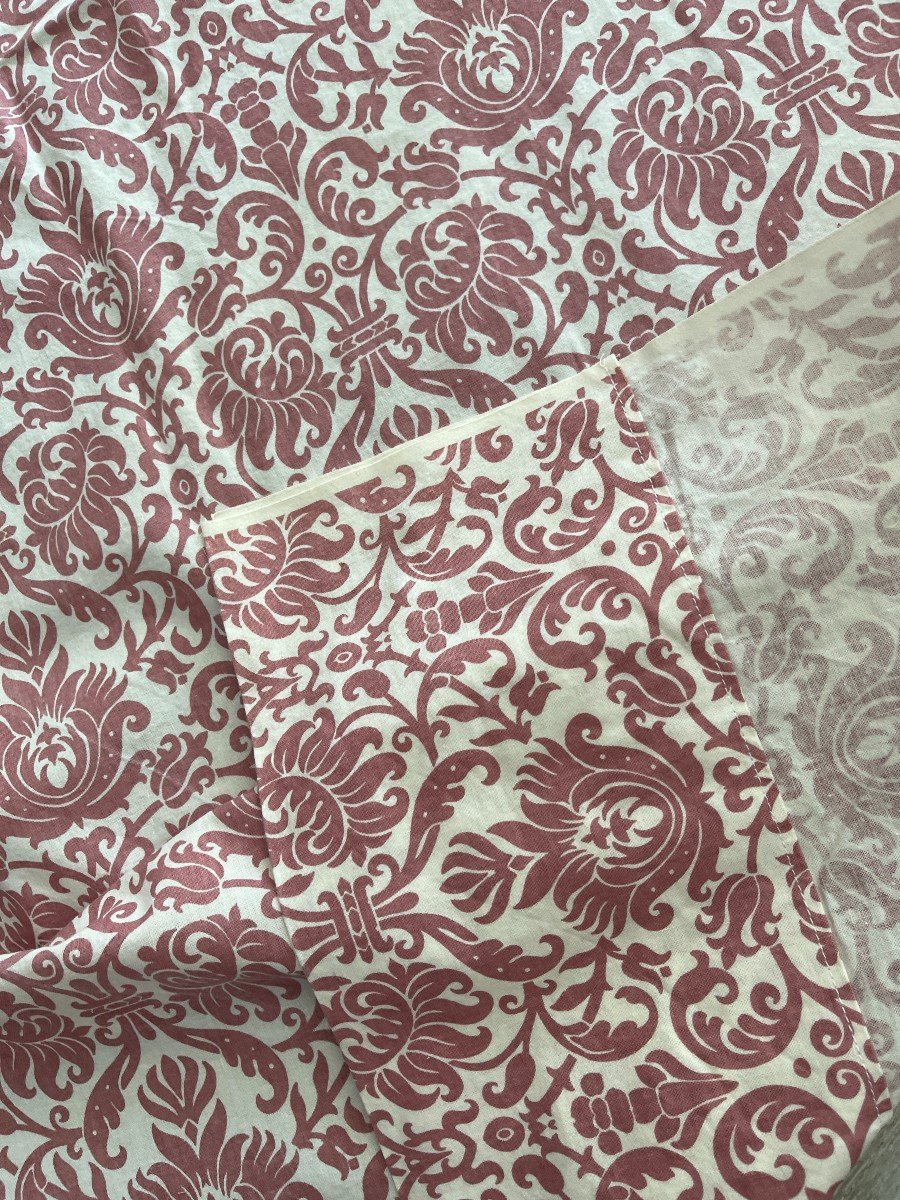 A Vintage Curtain In Old Rose Printed Fabric-photo-2