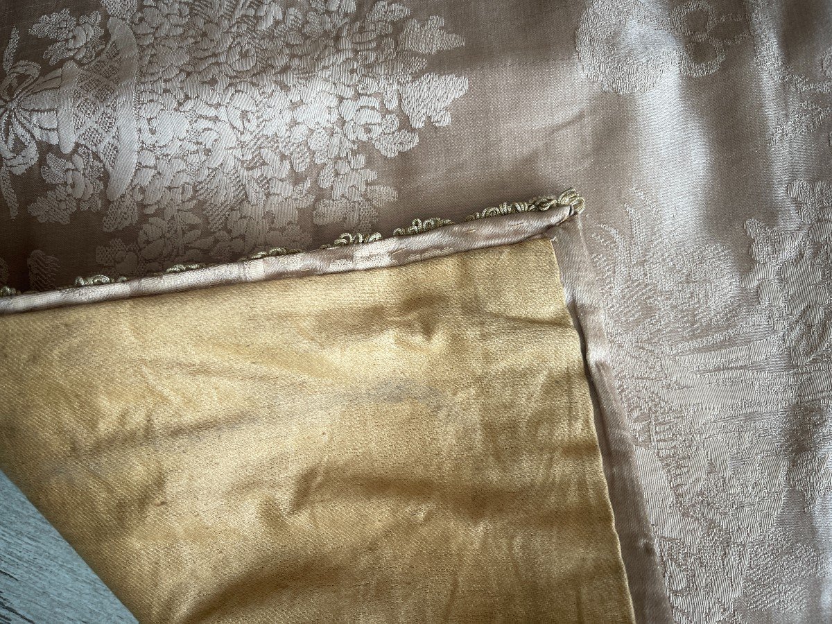 First Pair Of Lyonnaise Silk Hangings Louis XV Spirit Antique Iridescent Beige Silk Curtains-photo-8