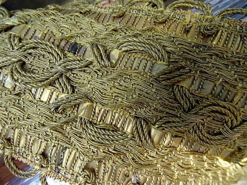 17th Century Italian Trimmings Metallic Gold Braid-photo-4