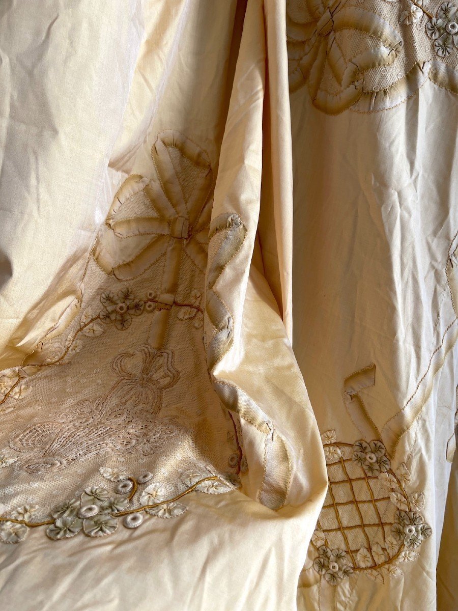 Champagne Color Silk And Lace Embroidered Bedspread - Louis XVI Style-photo-5