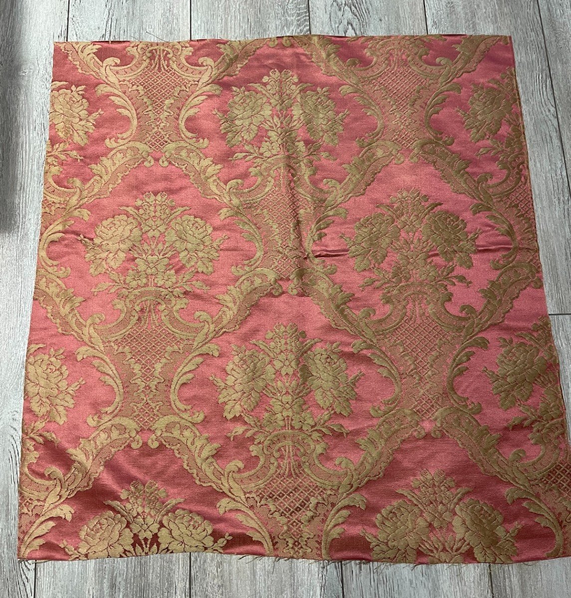 Fragment Of Pink And Beige Silk From Lyon, 19th Century-photo-4