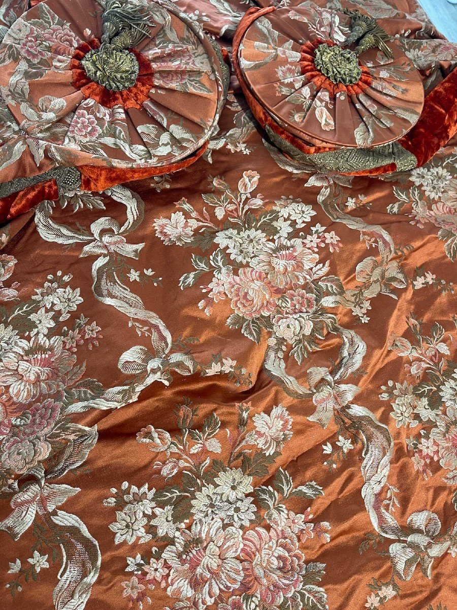 Splendid Antique Louis XVI Bedspread In Damask Silk, 19th Century