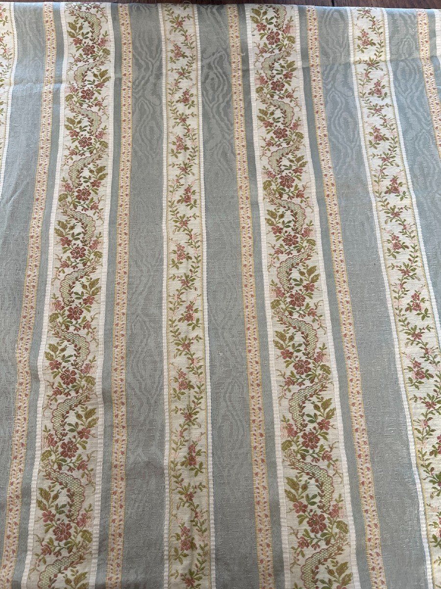 Footage Of Jacquard Silk Fabric Antique 19th Century Blue Gray And Floral Decor-photo-2