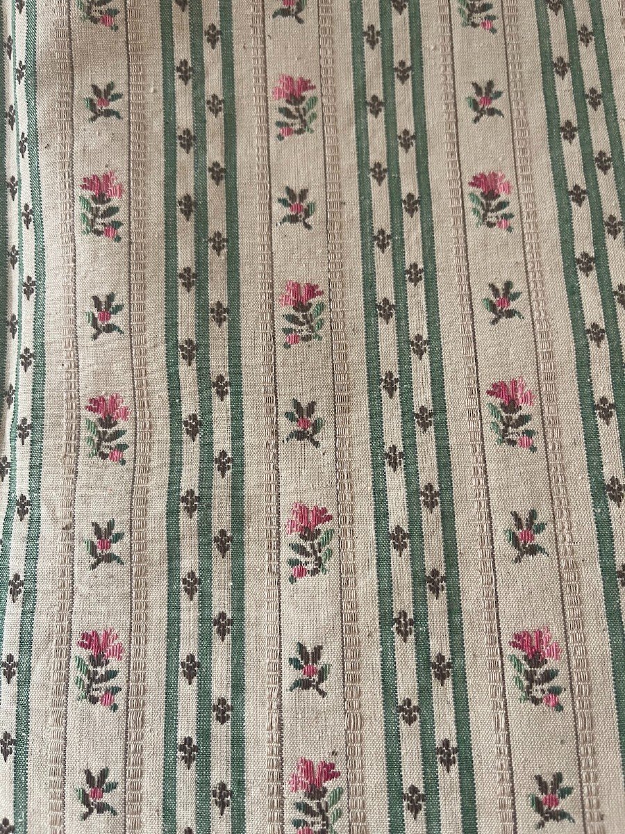 4.40 Meters X 130 Cm . Yardage Of Jacquard Fabric With Floral And Striped Garden Spirit Decor-photo-2