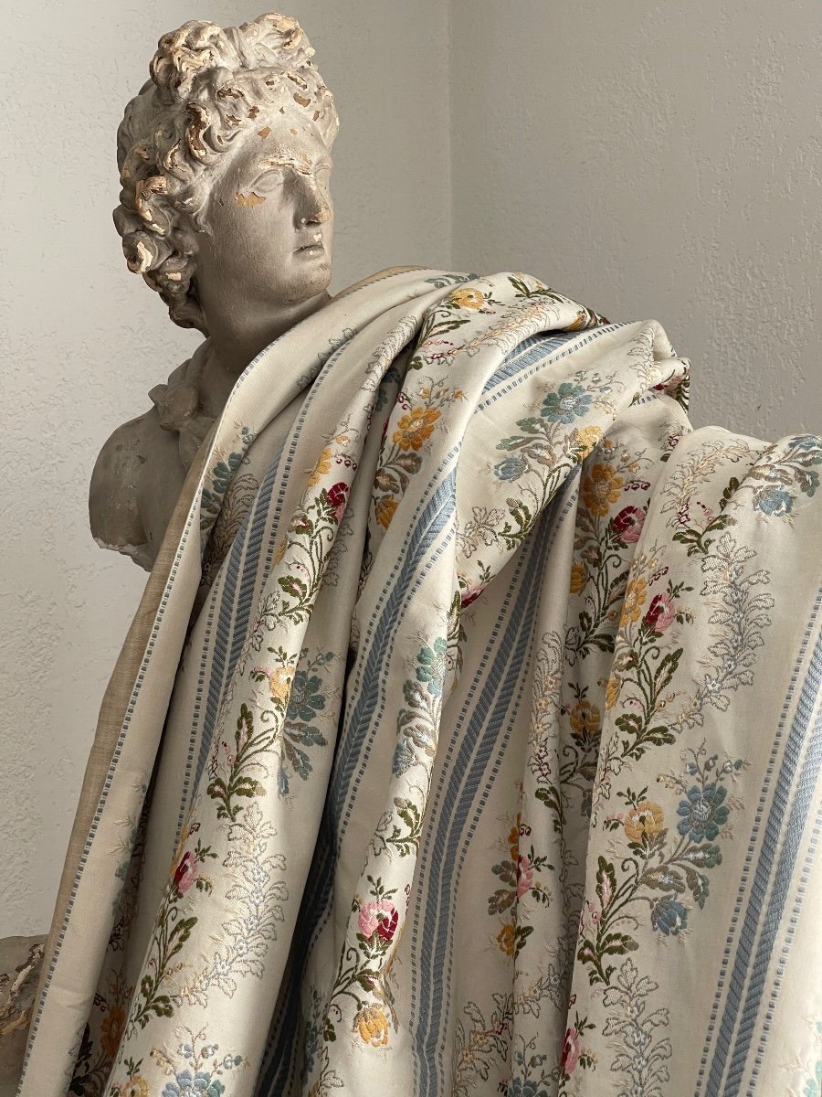 Très Importante Paire De Rideaux, Tentures En étoffe Jacquard Avec Décor Floral-photo-6