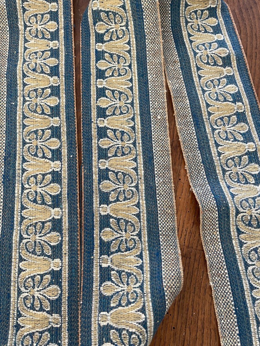 Blue And Beige Tapestry Border 7m 76cm X 11cm-photo-2