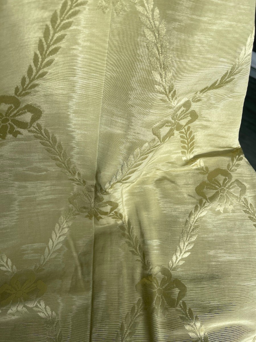 First Fragment Of Old Linden-colored Silk For Cushions, Louis XVI Style-photo-2