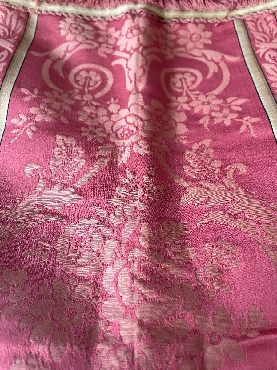 Tapis De Table, Dessus De Commode En Soierie Lyonnaise De Couleur Rose -photo-5