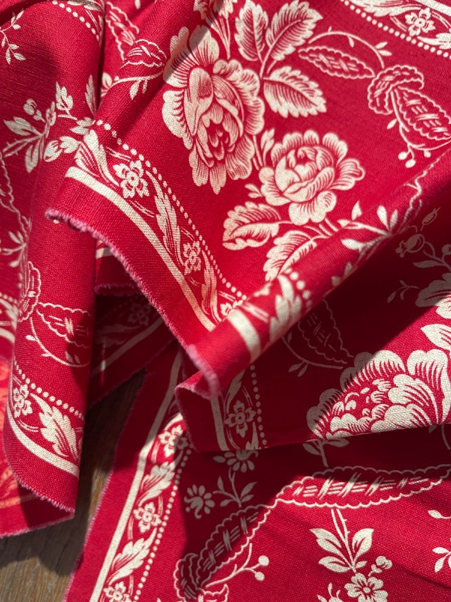 Large Red Border With White Floral Decor For Cushions, Curtains, Drapes Etc-photo-1