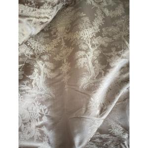 Pair Of Lyonnaise Silk Curtains In Louis XV Style Antique Iridescent Beige Silk Curtains