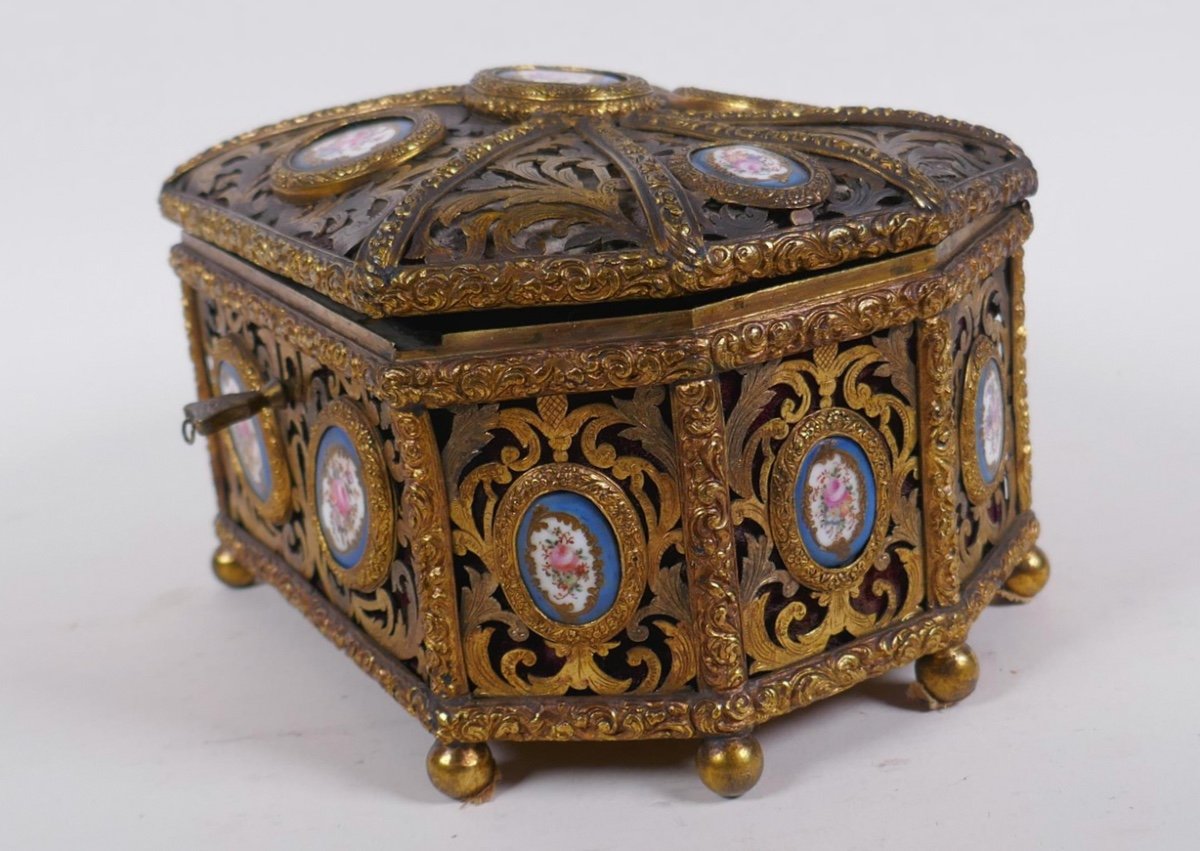 Antique Bronze Ormolu Casket With Sevres Porcelain Plaques -photo-4