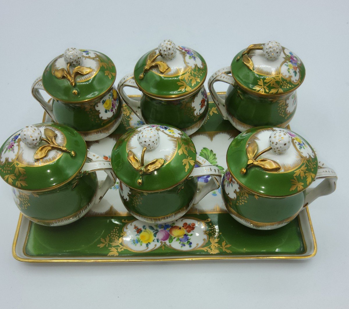 Very Rare XIX Century Dresden Porcelain Chocolate Cup Set Of6 With A Tray-photo-3