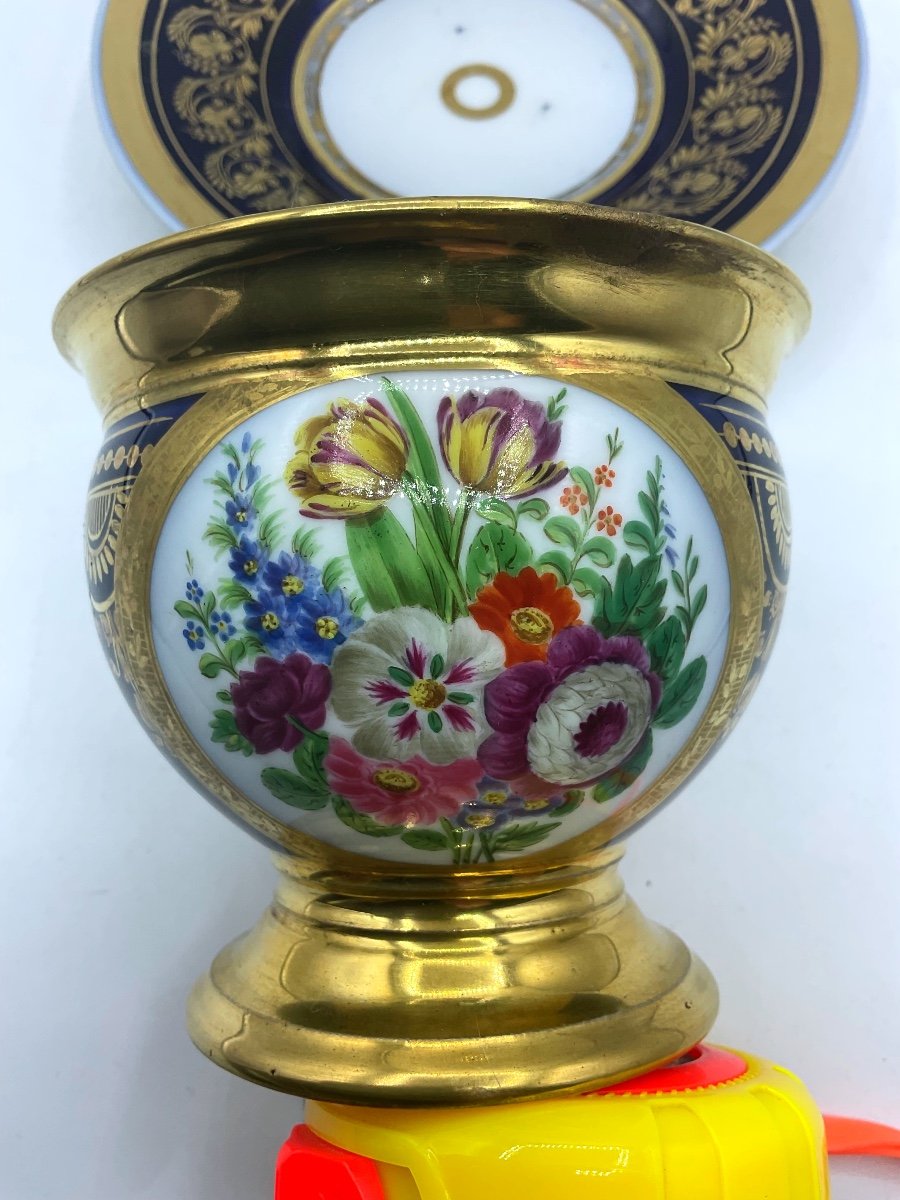 Old Paris Porcelain Large Cup And Saucer In Cobalt Blue,richly Gilded And Painted With Flowers -photo-3